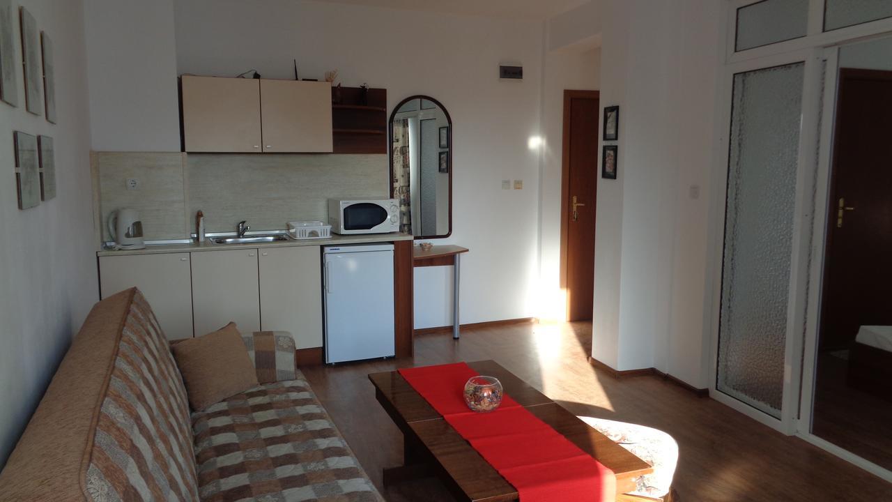 Vlasta Guest House Sozopol Exterior photo